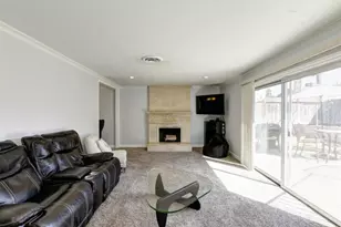 5537 Eastridge Dr, Sacramento, CA 95842 - Photo 4