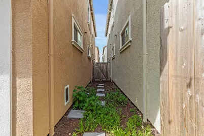 10545 Tenor Way, Elk Grove, CA 95757 - Photo 24