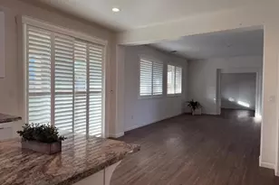 429 Carly Anne Dr, Merced, CA 95341 - Photo 2