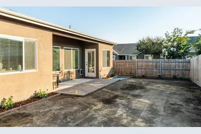 1797 Clearwater Street, Tulare, CA 93274 - Photo 30