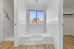 1128 Raymond Dr, Modesto, CA 95351 - Photo 22