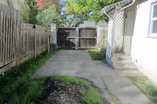 2238 Fernley Ave, Sacramento, CA 95815 - Photo 6