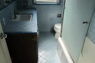 2238 Fernley Ave, Sacramento, CA 95815 - Photo 14