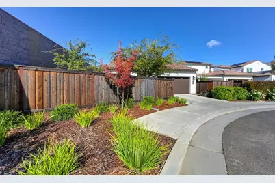 2341 Bronze Star Way, Sacramento, CA 95818 - Photo 46