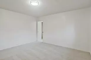 813 Columbia Dr, Sacramento, CA 95864 - Photo 32