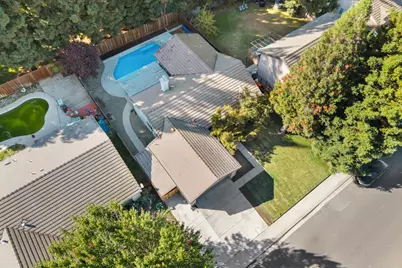 7011 Royal Links Drive, Riverbank, CA 95367 - Photo 22