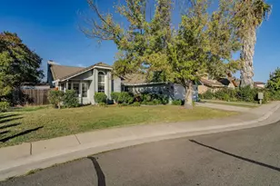 229 Sandpiper Dr, Galt, CA 95632 - Photo 46
