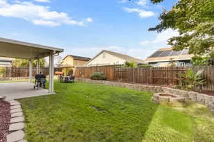 985 Blackwell Way, Galt, CA 95632 - Photo 46