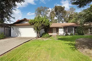 1235 Briarwood Way, Stockton, CA 95209 - Photo 1