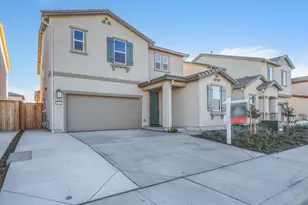 8122 Tino Wy, Elk Grove, CA 95757 - Photo 2