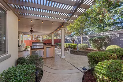 2016 Land End Loop, Roseville, CA 95747 - Photo 44