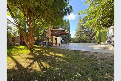 1736 Beverly Drive, Modesto, CA 95358 - Photo 12