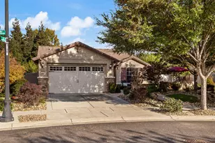 2494 Redbud Way, Manteca, CA 95336 - Photo 2