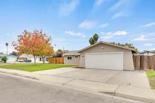 901 Lavon New Ln, Turlock, CA 95380 - Photo 2