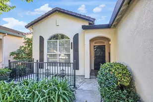 10098 Creek Trail Cir, Stockton, CA 95209 - Photo 8