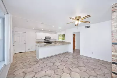 3338 Eisenhower Drive, Sacramento, CA 95826 - Photo 18