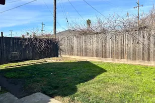 9 4th Ave, Isleton, CA 95641 - Photo 12