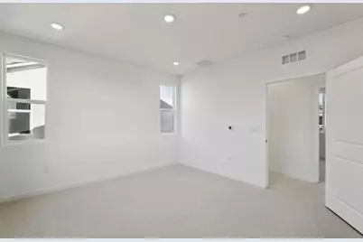 10386 Mornington Way, Elk Grove, CA 95757 - Photo 22