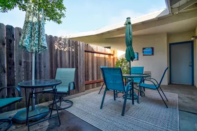 6956 Los Cerros Drive, Sacramento, CA 95831 - Photo 46