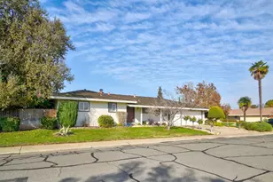 6956 Los Cerros Dr, Sacramento, CA 95831 - Photo 26