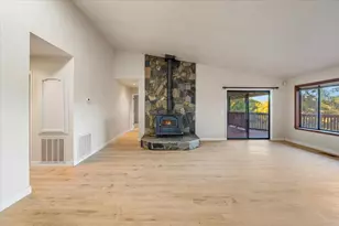 19617 Victoria Dr, Grass Valley, CA 95949 - Photo 16