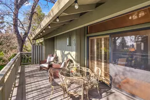 25 River Bluff Ln, Carmichael, CA 95608 - Photo 32