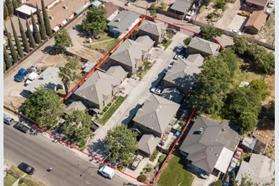 556 Vermont Avenue, Turlock, CA 95380 - Photo 2
