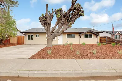 1953 Glenmore Drive, Olivehurst, CA 95961 - Photo 1