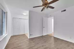 9104 Feather River Way, Sacramento, CA 95826 - Photo 12