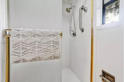 2240 University Avenue, Sacramento, CA 95825 - Photo 14