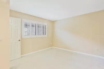 2240 University Avenue, Sacramento, CA 95825 - Photo 20