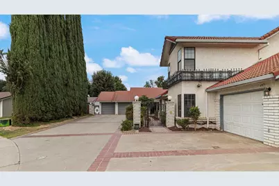 1815 Azure Court, Manteca, CA 95336 - Photo 4