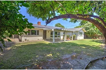 2252 W Benjamin Holt Drive, Stockton, CA 95207 - Photo 16