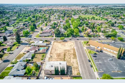 1803 Sunset Avenue, Madera, CA 93637 - Photo 6