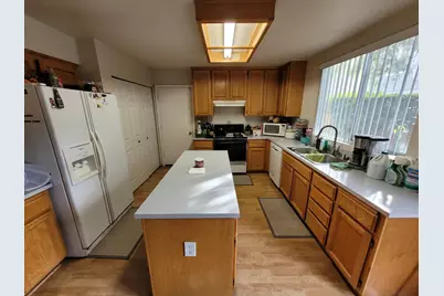 9558 Dominion Wood Lane, Elk Grove, CA 95758 - Photo 10