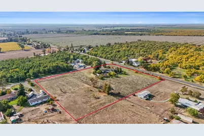 25523 E Groves Road, Farmington, CA 95230 - Photo 4