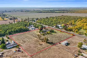 25523 E Groves Rd, Farmington, CA 95230 - Photo 4