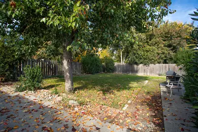 586 Marie Avenue, Yuba City, CA 95991 - Photo 24