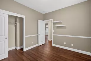 3241 Village Center Dr, Roseville, CA 95747 - Photo 42