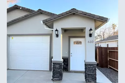 610 Santiago Avenue, Sacramento, CA 95815 - Photo 2