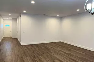 610 Santiago Ave, Sacramento, CA 95815 - Photo 4