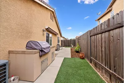 1498 Bushy Tail Street, Roseville, CA 95747 - Photo 20