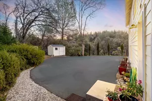 20114 Tiger Tail Rd, Grass Valley, CA 95949 - Photo 16
