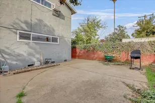 1219 Charlotte Ave, Yuba City, CA 95991 - Photo 34