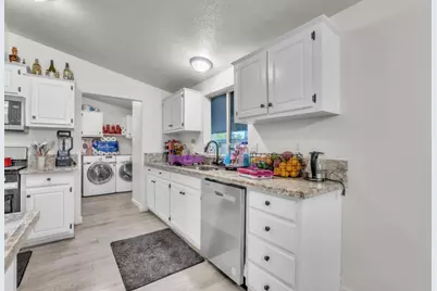 Vicksburg Lane #179, North Highlands, CA 95660 - Photo 4