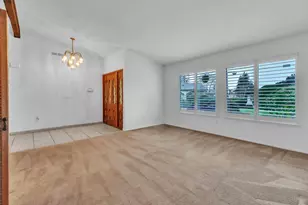 2540 Rose Marie Ln, Stockton, CA 95207 - Photo 6