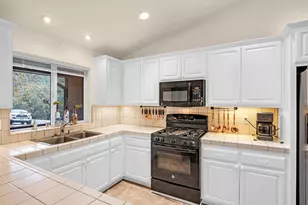 17010 Alexandra Way, Grass Valley, CA 95949 - Photo 12