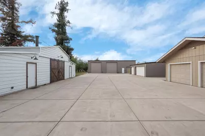 22022 S 99 Frontage Road, Ripon, CA 95366 - Photo 44