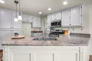 7509 Wynndel Way, Elk Grove, CA 95758 - Photo 8