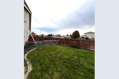 402 Alpen Rose Way, Galt, CA 95632 - Photo 20